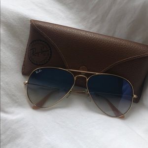 Blue ombré Ray-Ban aviator sunglasses